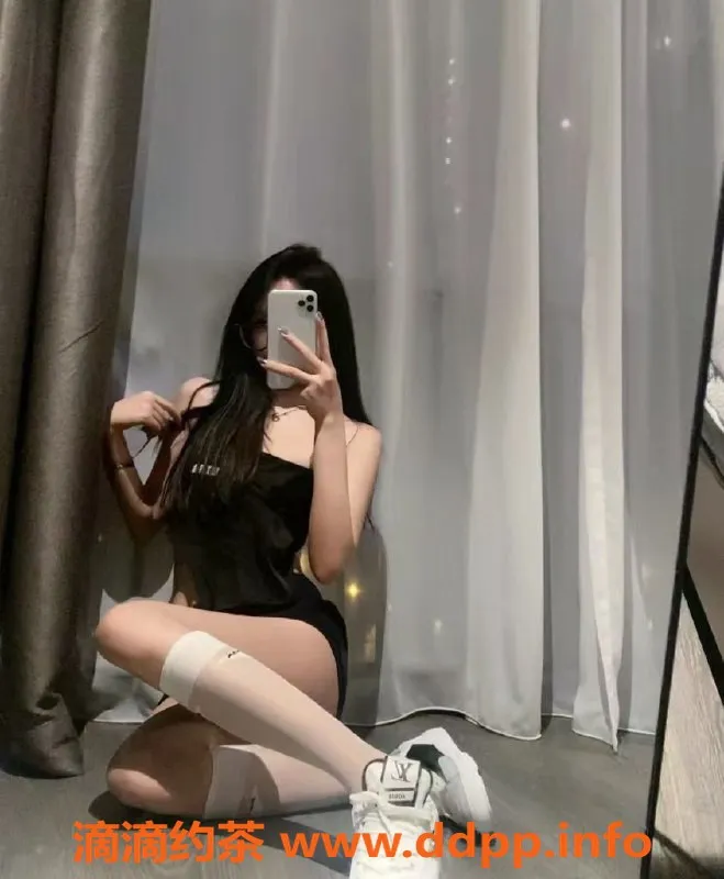 成都楼凤-西西 - 市中心御姐车，课时费7p起