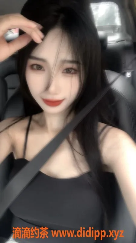 重庆楼凤-重庆暖暖，163身高，45kg，胸围C，23岁精致服务