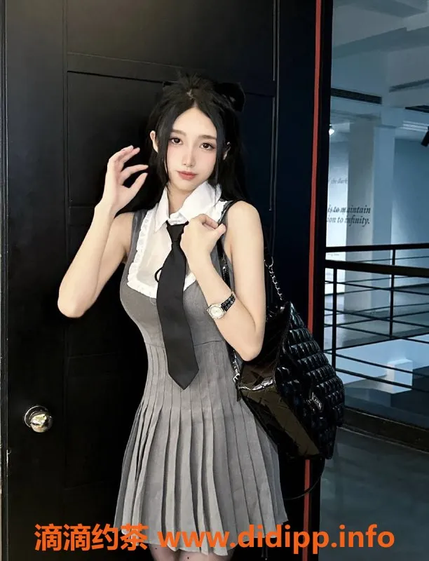 上海楼凤-静安嫩妹宋宋，168cm 86斤 3000PP