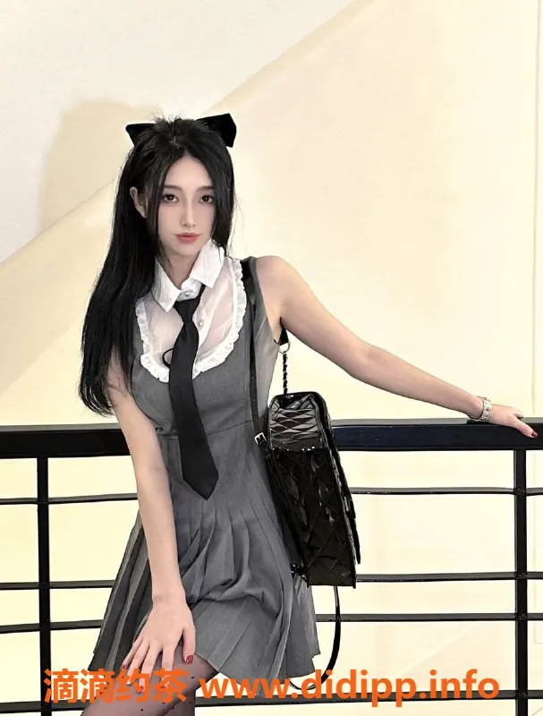 上海楼凤-静安嫩妹宋宋，168cm 86斤 3000PP