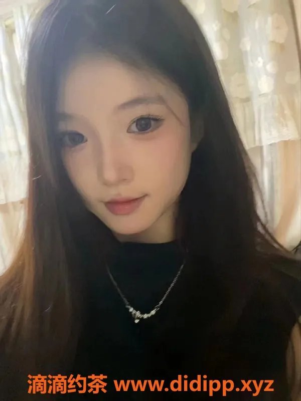 重庆楼凤-重庆南坪嫩妹西西，18岁165cm，夜课仅2500