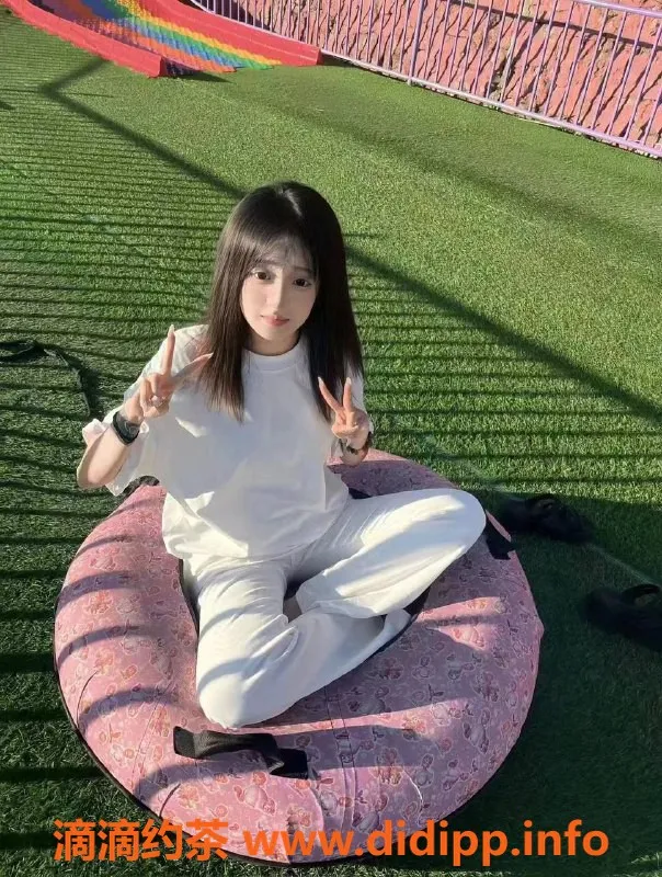 北京上门服务-思思 丰台甜美学生妹 172cm 45kg 价格千元档