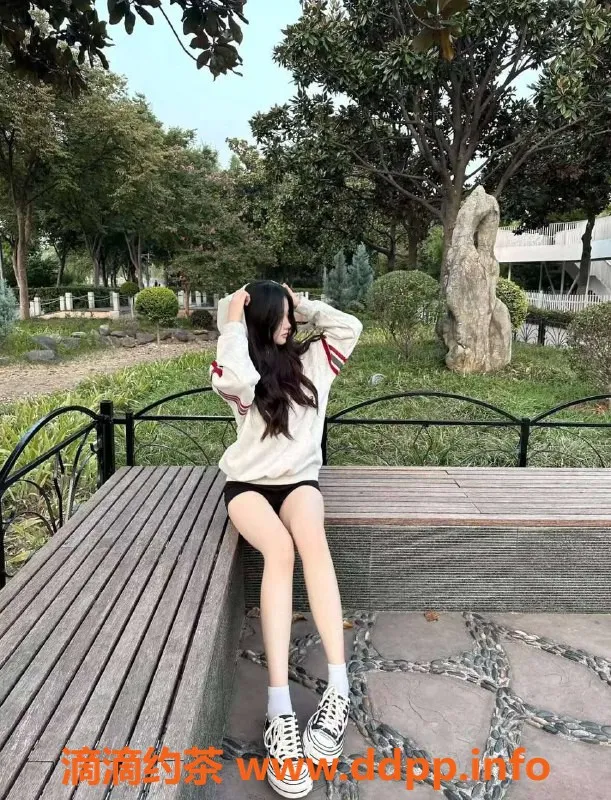 成都楼凤-高新区嫩妹娜娜，7p 12pp，超赞体验