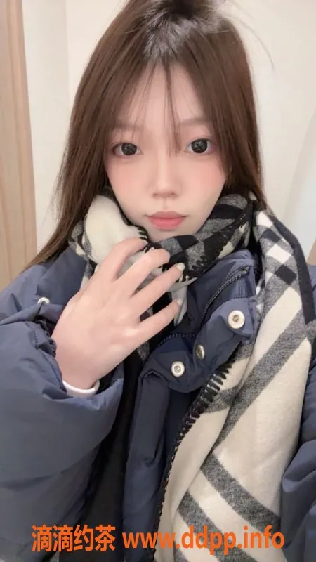 上海楼凤-长宁小礼物，160厘米嫩妹，1200元45分钟