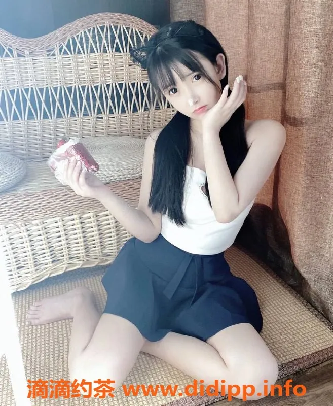 上海楼凤-普陀李柚柚福利活动，价只需1800P!