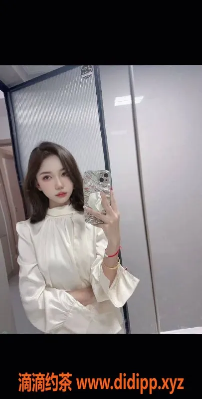 厦门楼凤资源信息,湖里塘边小江，娇小可爱，舌吻69