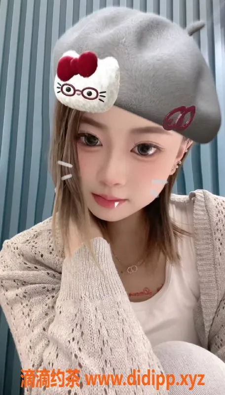 成都楼凤-青羊区柳雪，嫩妹车，课时费6p