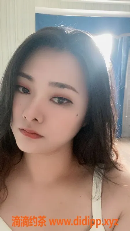 厦门楼凤-湖里区莫妮卡，4张真实照，电报联系