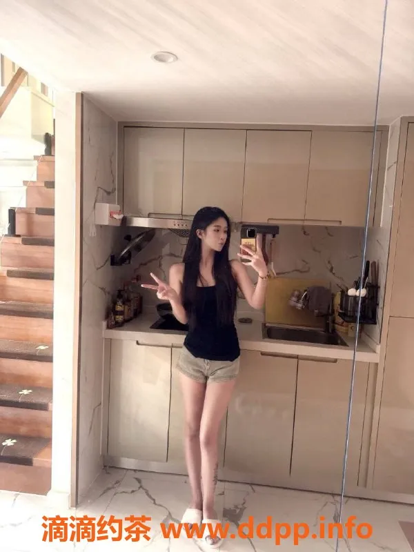 福州楼凤-台江区山竹，164cm 47kg，价格800P起