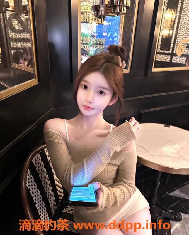 深圳楼凤资源信息,南山金灵儿，2200p私密服务，超值体验！