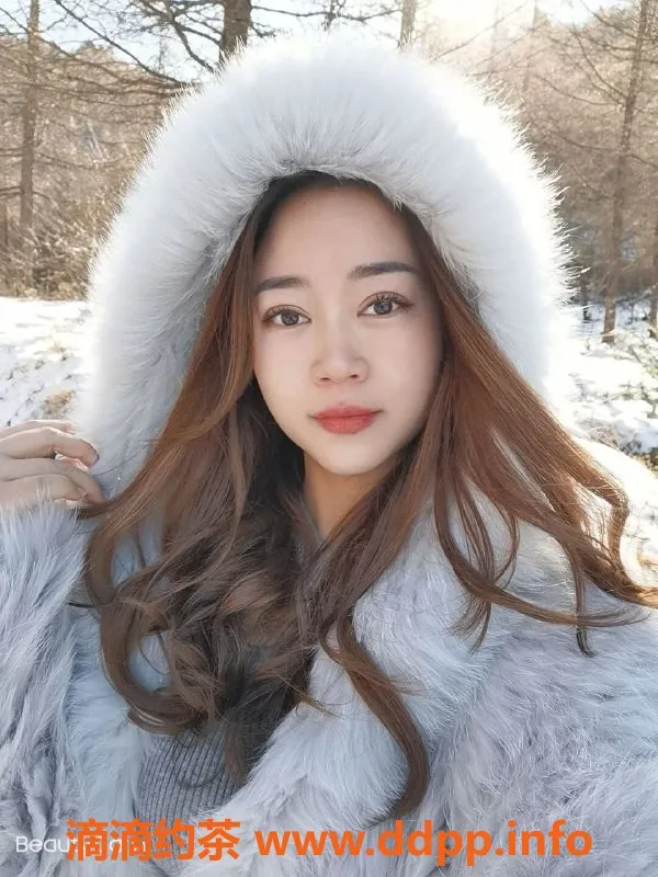 重庆楼凤-依依 - 黄泥磅 3快餐 4p 6pp 实测体验