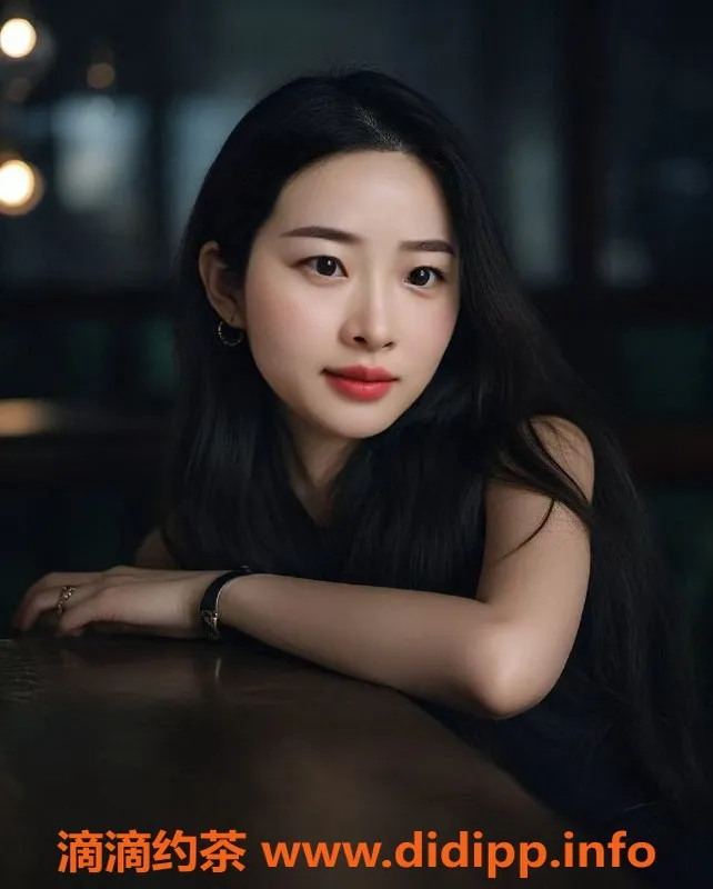 成都楼凤-高新区少妇车柠萌，服务多样，价位划算