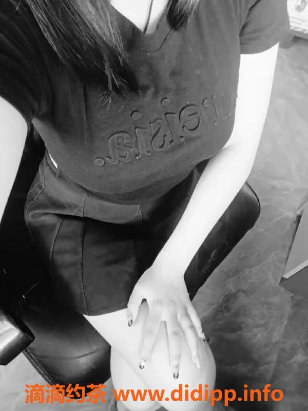 厦门楼凤资源信息,湖里区蜗牛小姐，温柔服务，预约即享！