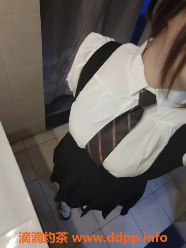 成都楼凤资源信息,成都19岁嫩妹啵啵，165cm C罩杯400元一次