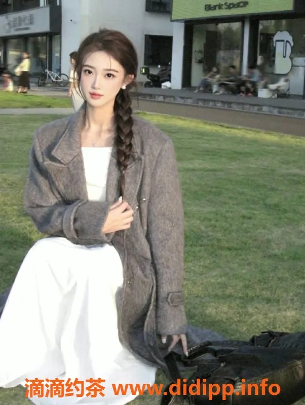 上海楼凤-浦东唐瑶瑶拍卖福利，原价1400现1100