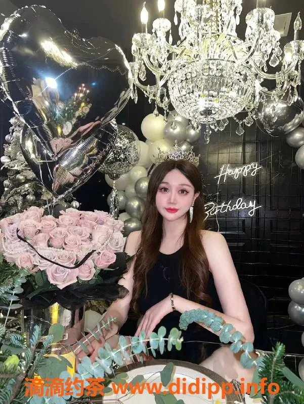 深圳楼凤-深圳南山乐乐，大胸长腿舌吻服务仅需1200元