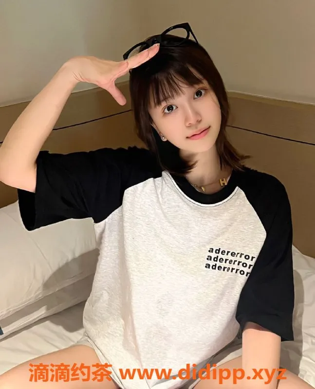 深圳楼凤-深圳福田小彤，长腿大胸，服务超值！