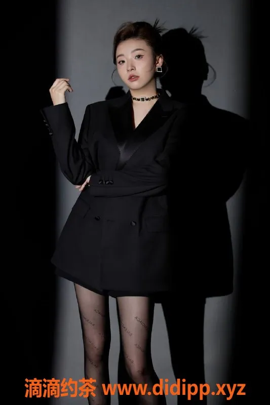 上海楼凤-静安伊诺福利拍卖，原价1000P现800P