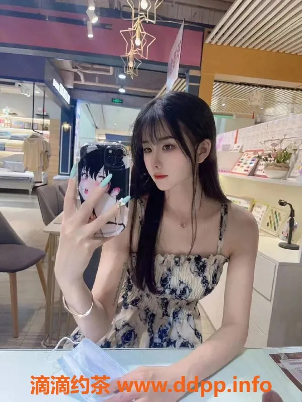 厦门楼凤-集美区菲菲，迷人小姐姐等你来撩！