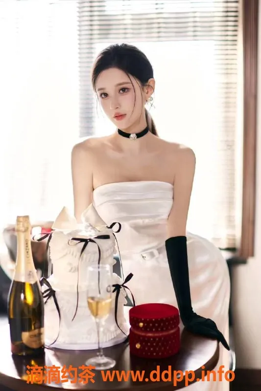 上海楼凤-林梦梦，浦东陆家嘴25pp，20张内，靠谱女伴