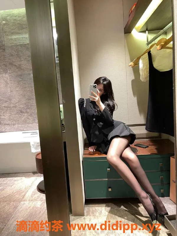 北京楼凤-双井主播COSER猫猫，内衣批发20Z起