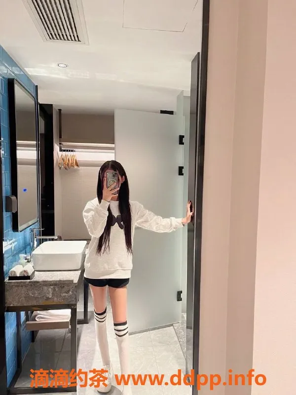 上海楼凤-柔柔，上海外出嫩妹，165cm，42kg，超敏感