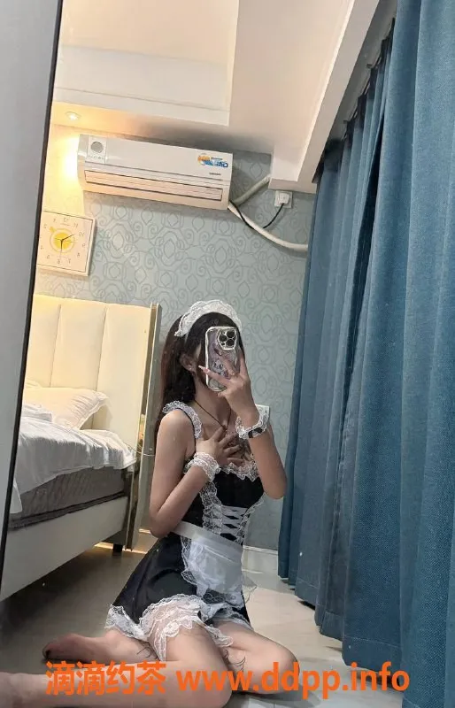 上海楼凤资源信息,柔柔，上海外出嫩妹，165cm，42kg，超敏感