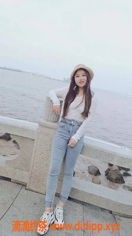 佛山楼凤-顺德小米 | 微胖服务型美女陪伴体验