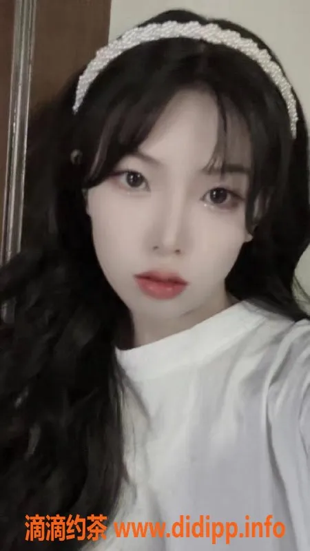 杭州上门服务-杭州下沙区果冻，18岁，人美声甜，1200元上门服务