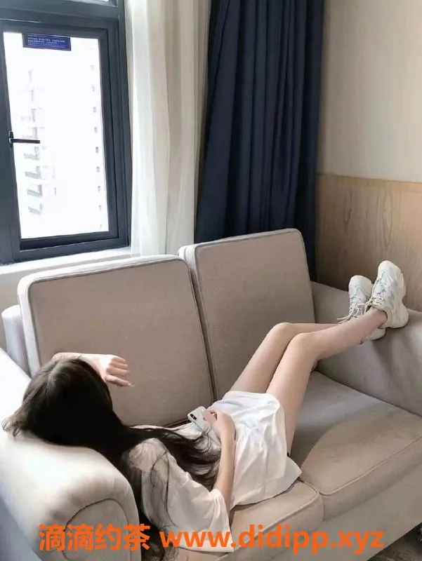 杭州上门服务-杭州下沙区果冻，18岁，人美声甜，1200元上门服务