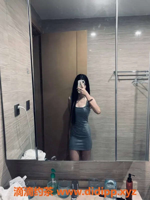 深圳楼凤资源信息,深圳龙华唐静怡，168cm 43kg B罩杯，900元起