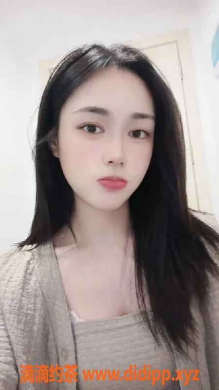 广州楼凤-广州海珠温柔悦悦 25岁 166cm 400元40分钟