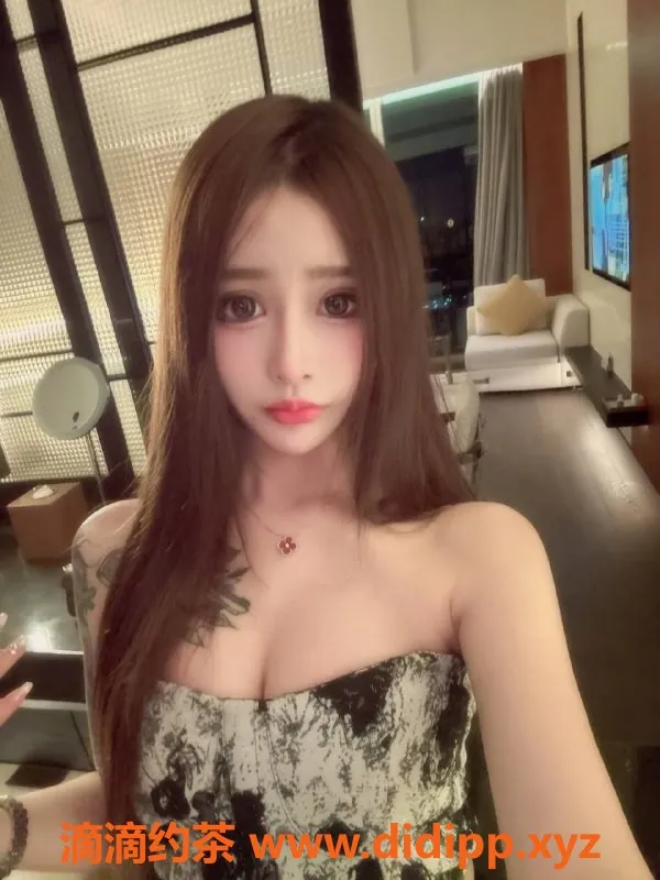 北京楼凤-小狐狸 164cm 19岁 36B 性感热辣等你来体验