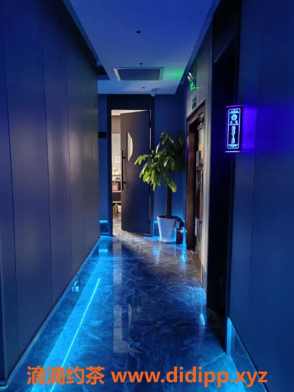 上海spa会所-虹口杨浦高质量四推会馆，498嫩妹等你来享