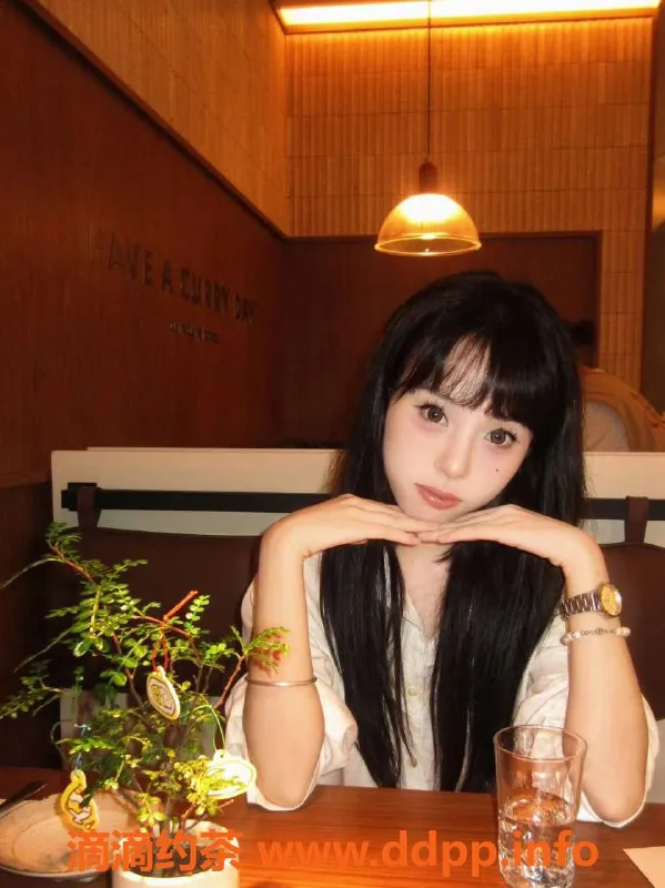 武汉楼凤资源信息,洪山区思思，164cm B罩杯，700元起