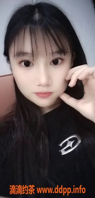 深圳楼凤-深圳福田可心，20岁160cm，44斤B罩杯，800元起