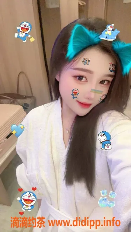 成都楼凤-武侯区蜜桃，课时费仅5p，感受御姐魅力