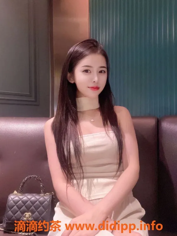 上海楼凤-静安欣灵，20岁，身材火辣服务棒棒哒