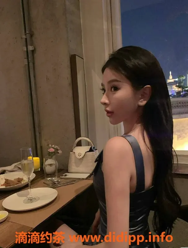 深圳楼凤资源信息,安琪：深圳南山，24岁，168cm，D罩杯魅力女神