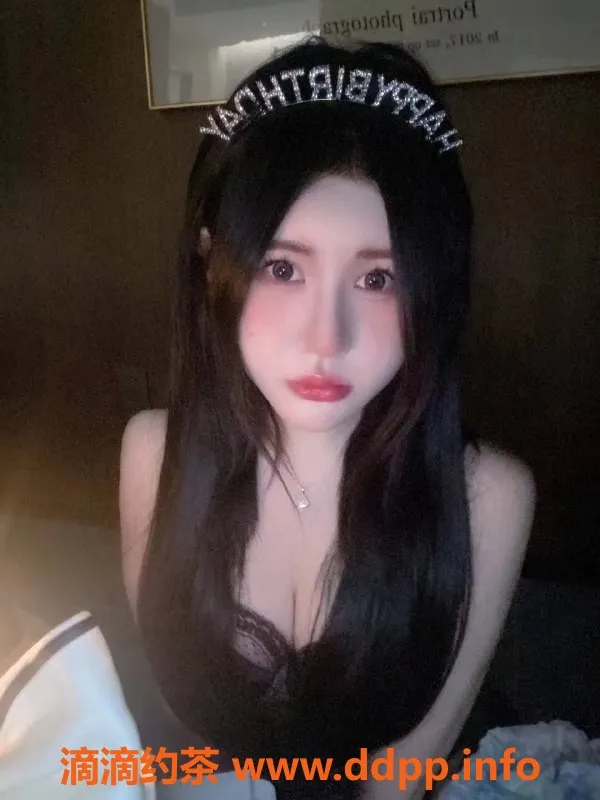 厦门楼凤-湖里区子瑜，颜值高，舌吻超赞，700元起