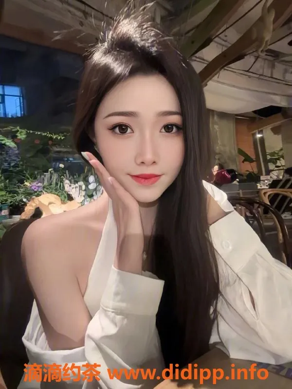 深圳楼凤资源信息,深圳南山草莓，20岁，160cm，体重40，1200起