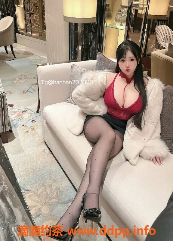 上海楼凤-梦涵，160cm，36D，普陀夜间4000元服务