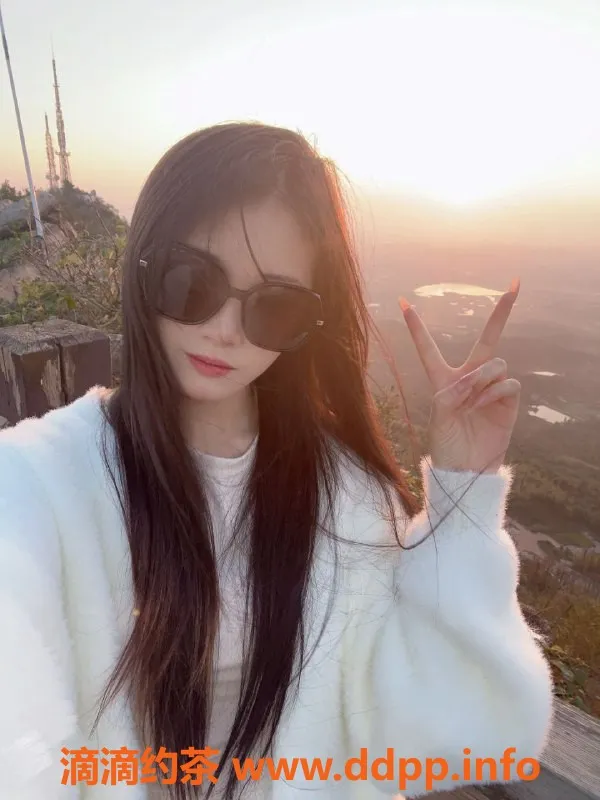 广州楼凤资源信息,天河嫩妹晓晓视频验证，600元起