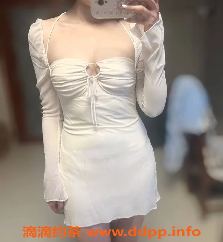 深圳楼凤-深圳宝安吱吱，800元体验白虎长腿服务