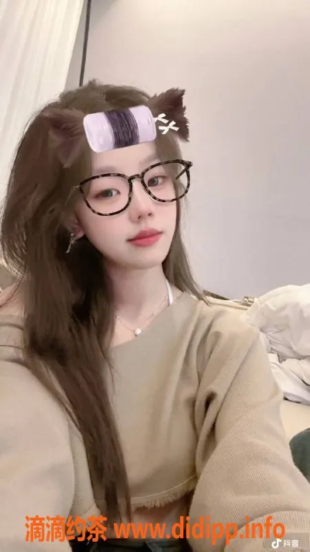 成都楼凤-高新区嫩妹苗苗，6p服务体验分享