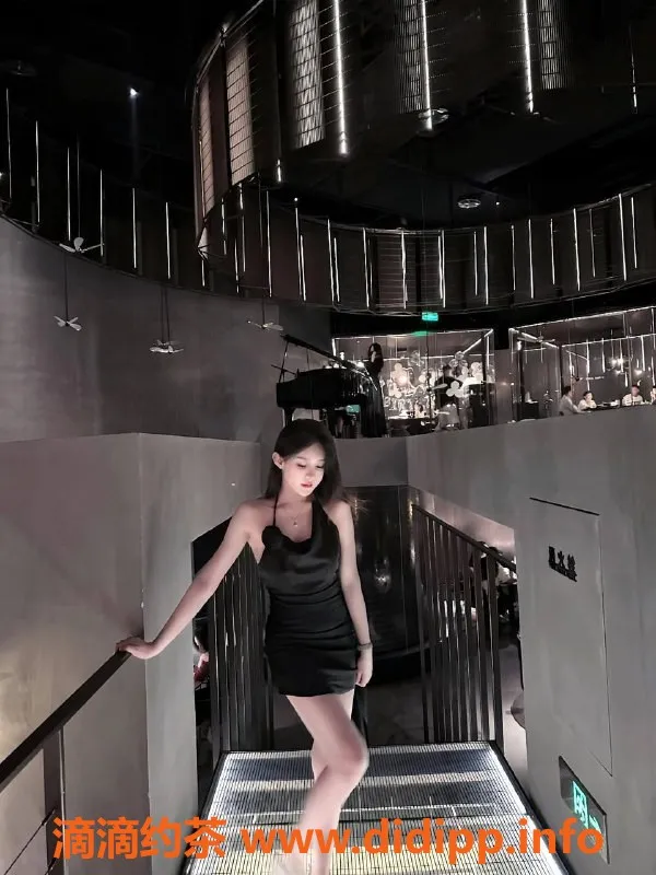 北京楼凤-御梦朝阳金港国际，162高42kg千元档服务