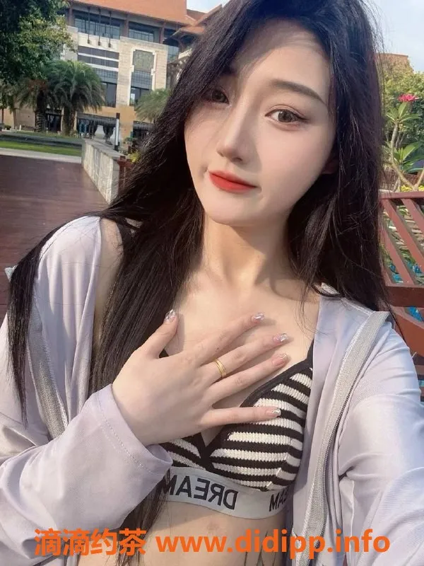 深圳楼凤-深圳小草莓，千元档嫩妹，1200起步