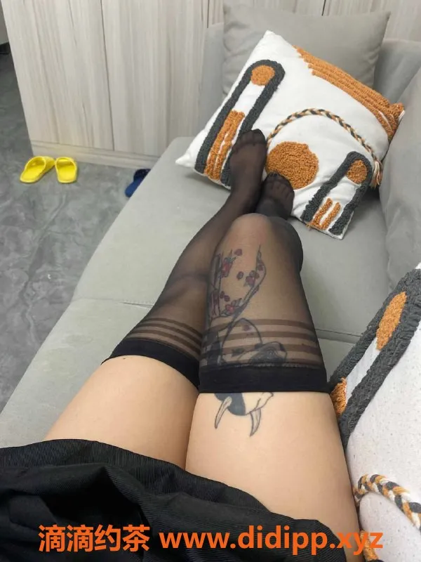 成都楼凤-成都可儿萝莉学妹，修车服务超热辣！