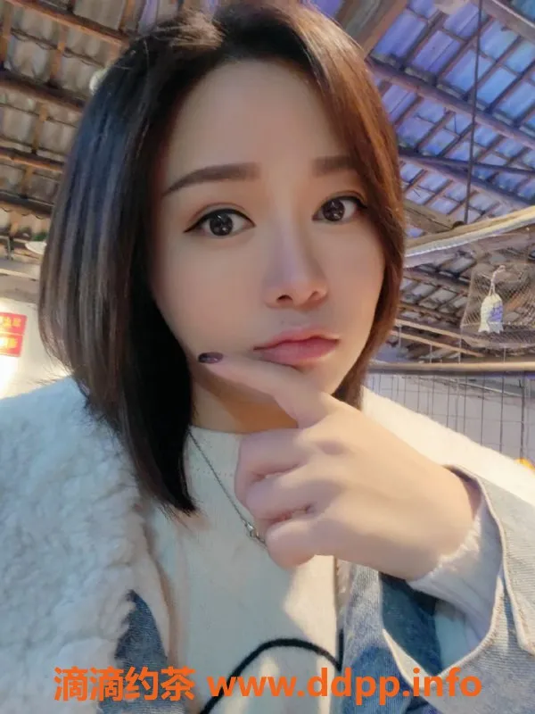 长沙楼凤-岳麓区笑笑，26岁，38C，价格6p，热辣服务等你体验！