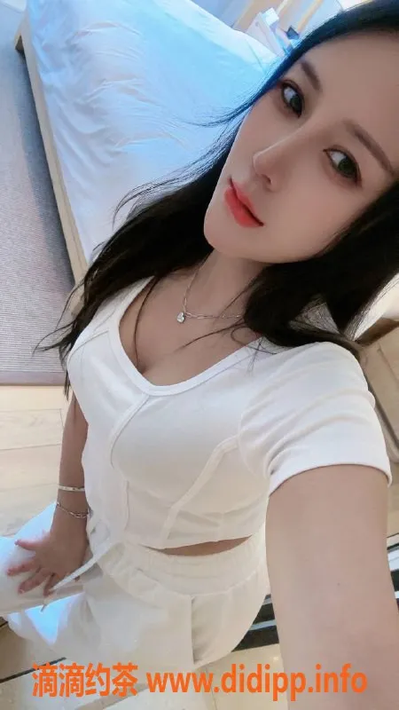 深圳楼凤-罗湖白雪，1000元轻松享受！